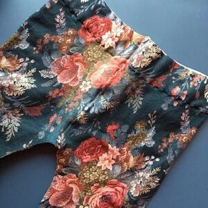 Floral Patterned Leggings